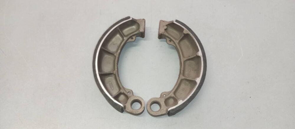 GANASCE POSTERIORE HONDA VF750C RC07 (4)