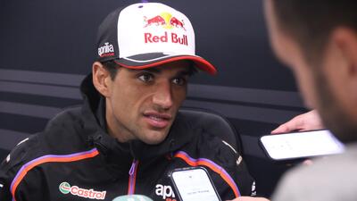 MotoGP 2025. GP di Austria. Jorge Martin: "Mi mancano ancora gli automatismi della Aprilia: alla prima curva mi sono dimenticato di inserire un device"