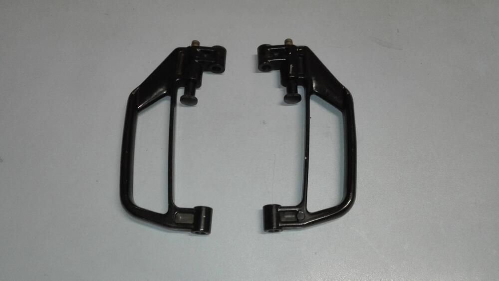 MANIGLIA PASSEGGERO DUCATI 888 (4)