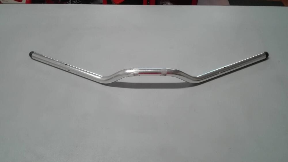 MANUBRIO ACCOSSATO IN ALLUMINIO (5)