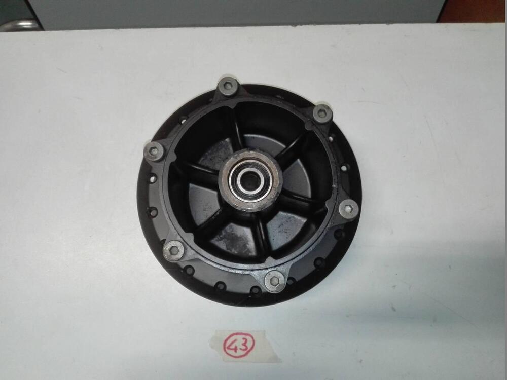 Mozzo posteriore Suzuki RM 400 1980 (6)