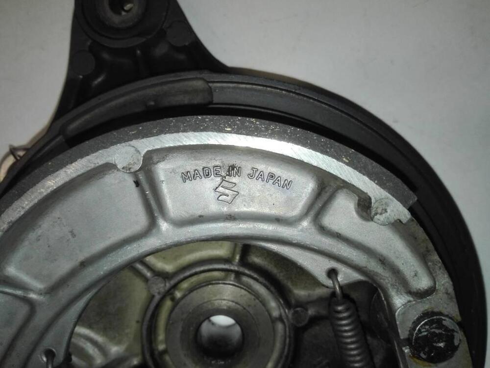 Mozzo posteriore Suzuki RM 400 1980 (9)