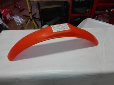 Parafango anteriore Preston Petty mod. Baja