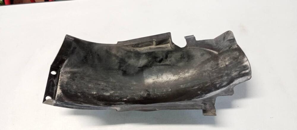 PARAFANGO POSTERIORE HONDA CX500 TURBO (5)