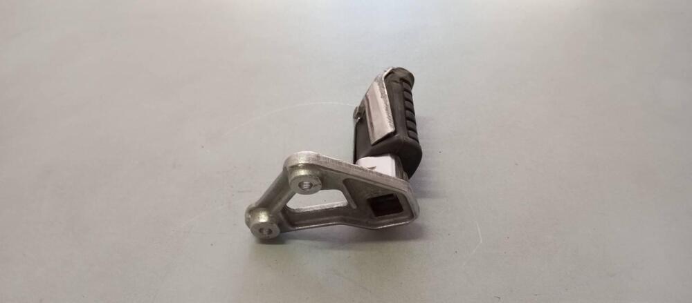 PEDANA DX HONDA VF750C RC07 (4)