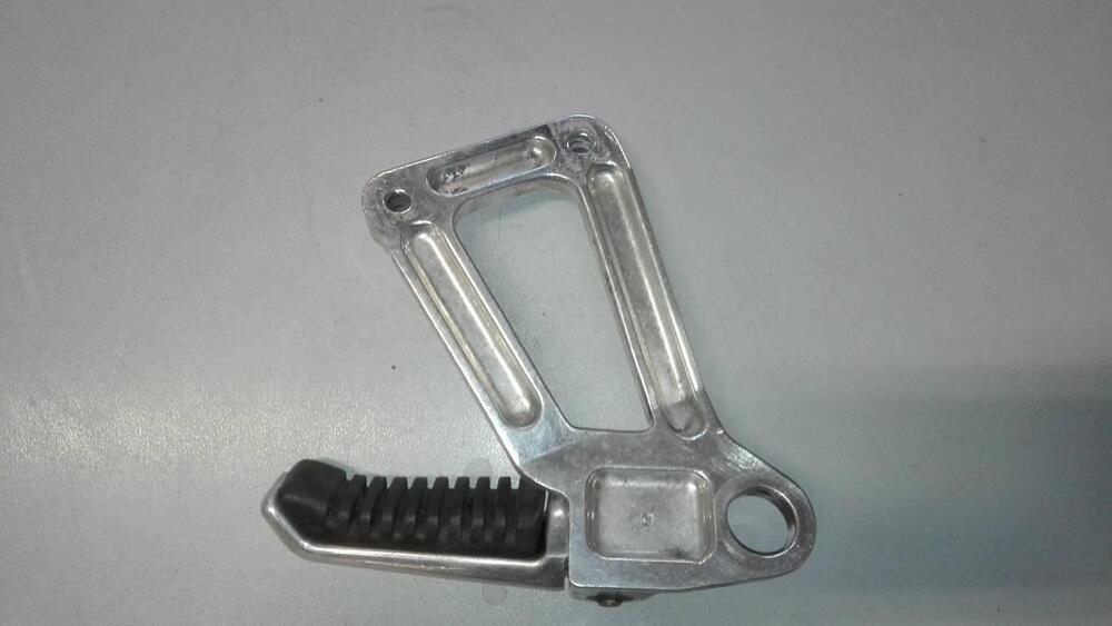 PEDANE PASSEGGIERO DUCATI851-888-SS600-SS750-SS900 (7)