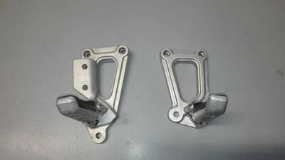 PEDANE PILOTA DUCATI851-888-SS600-SS650-SS900