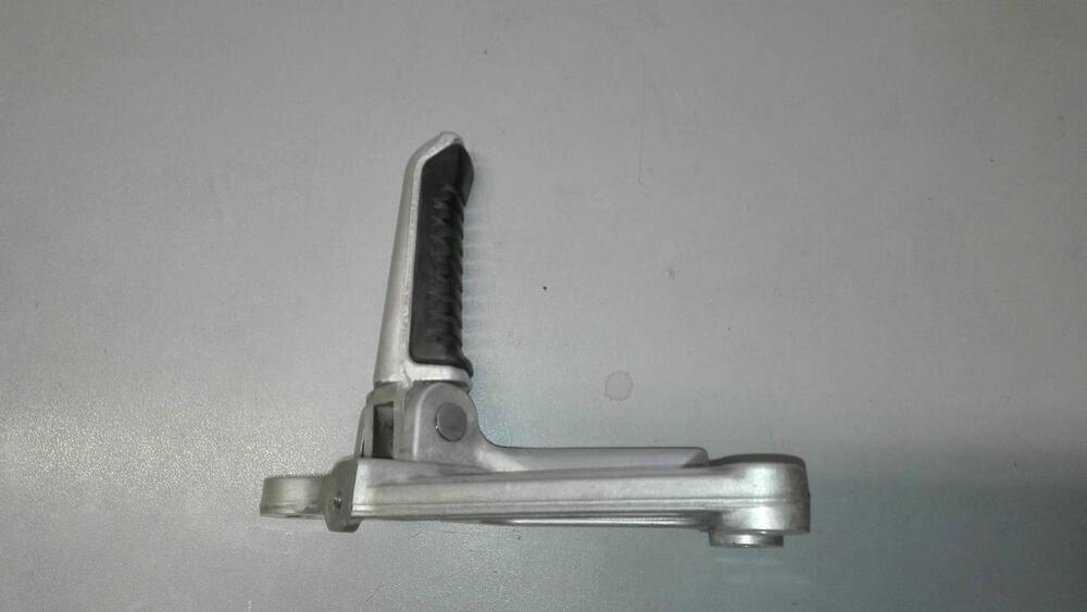 PEDANE PILOTA DUCATI851-888-SS600-SS650-SS900 (6)