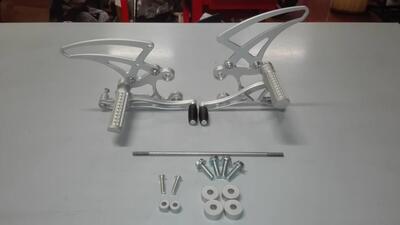 Pedane Sport per SUZUKI GSX-R 600-750 dal 04 al 05 Euro Racing