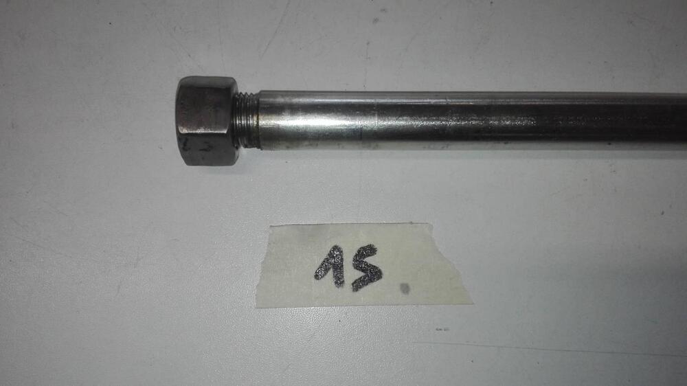 Perno ruota posteriore TGM 125 1977 (3)