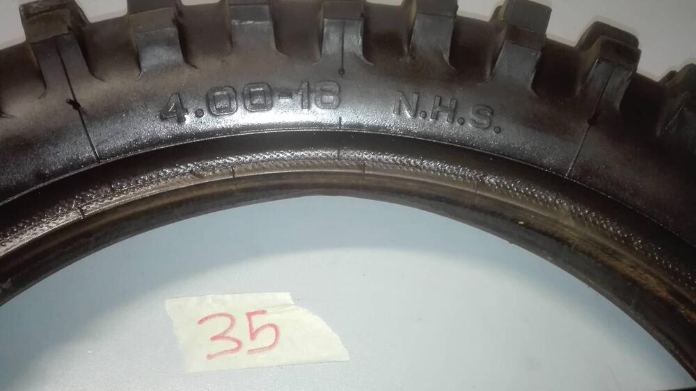 PNEUMATICO PIRELLI MT19 4.00-18 (3)