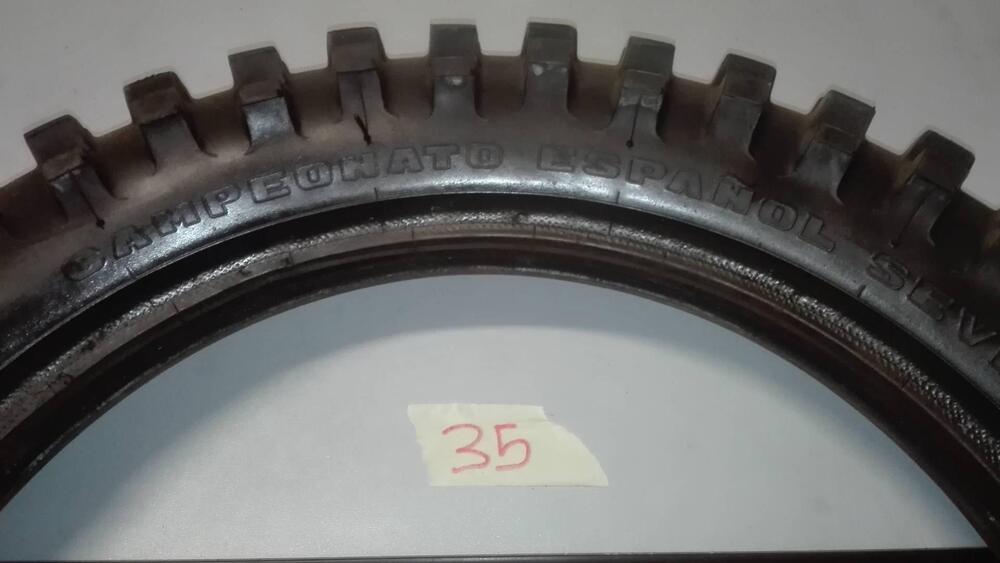 PNEUMATICO PIRELLI MT19 4.00-18 (4)