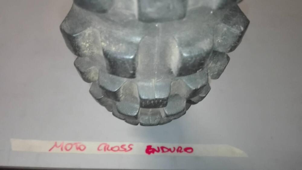 Metzeler 3.00 21moto cross enduro (4)