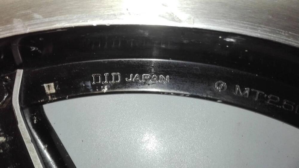 RUOTA ANTERIORE HONDA CBX 1000 (6)