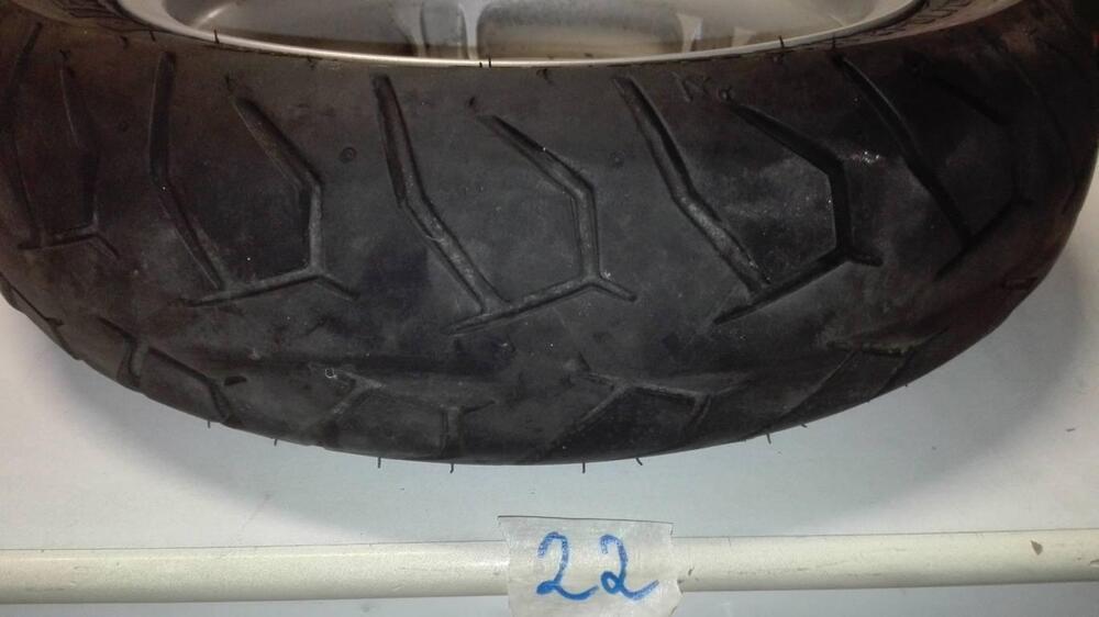 Ruota post. Suzuki Burgman 400 2004 (4)