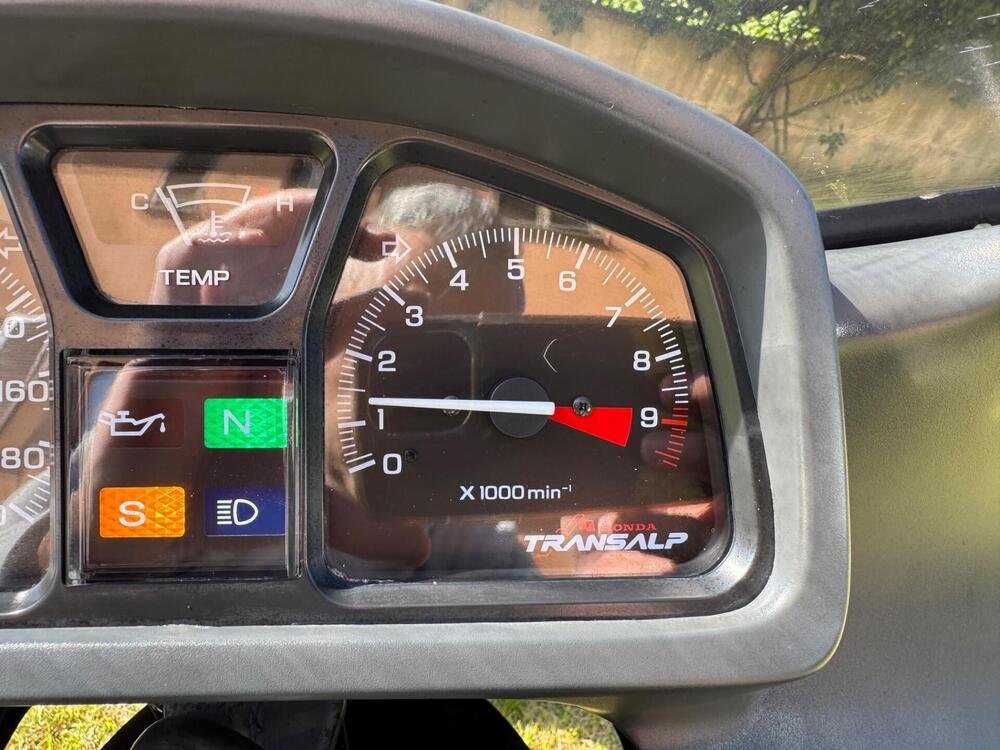 Honda TRANSALP XL600V 1998 (8)