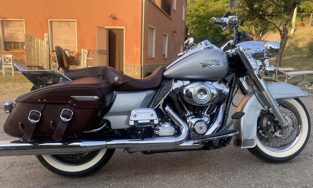 Harley-Davidson 103 Road King Classic (2011 - 13) - FLHRC (7)