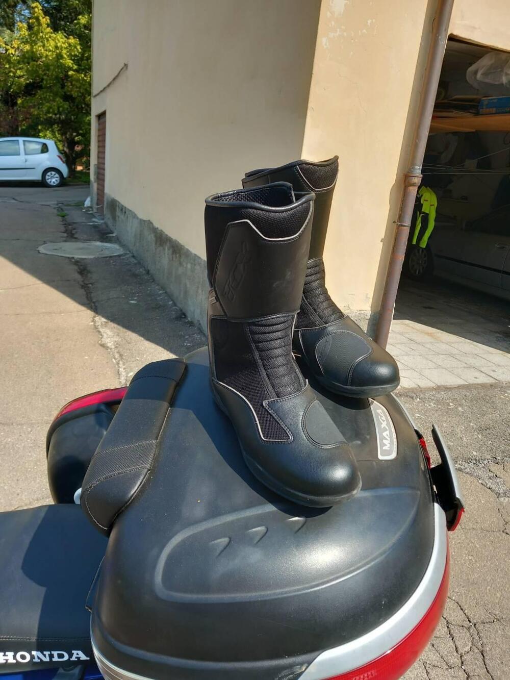 Honda Africa Twin XRV 750 (1996 - 02) (14)