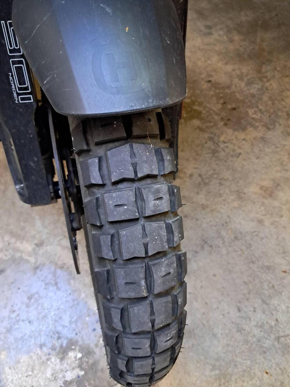 Husqvarna Norden 901 Expedition (2023 - 24) (11)