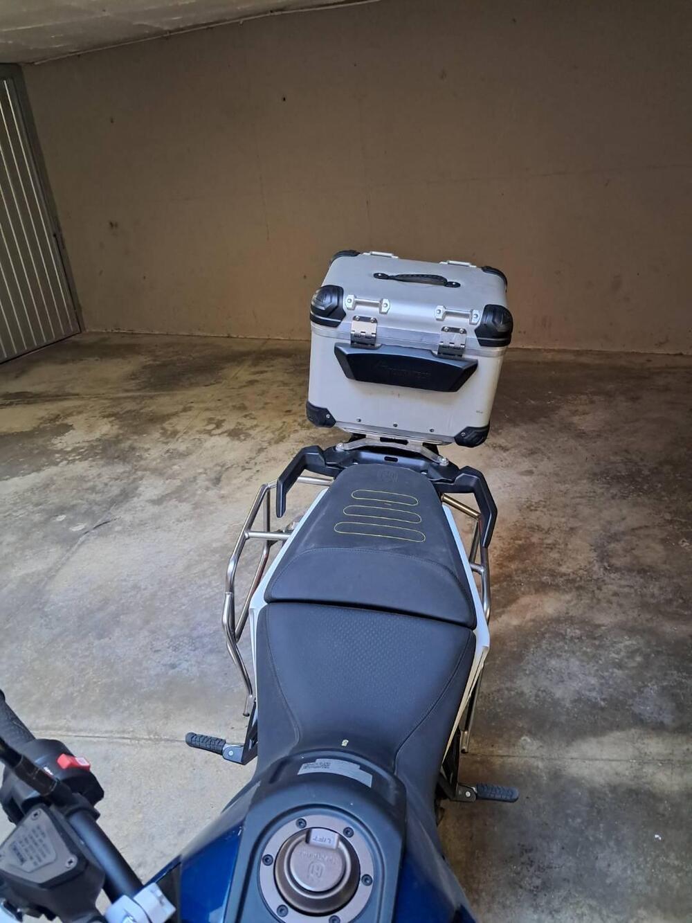 Husqvarna Norden 901 Expedition (2023 - 24) (9)