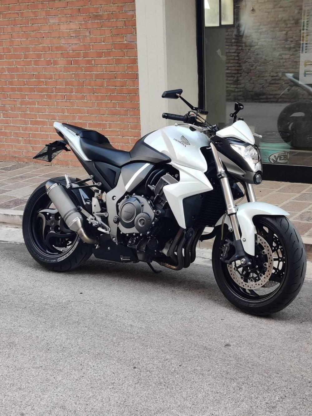 Honda CB 1000 R (2008 - 10) (12)