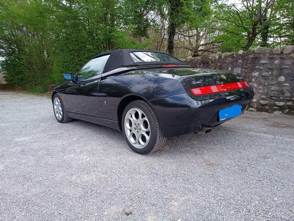 Alfa Romeo spider  d'epoca a Bergamo (6)