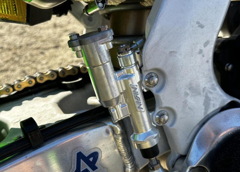 Come si dice in questi casi? Bella la pompa ricavata dal pieno...