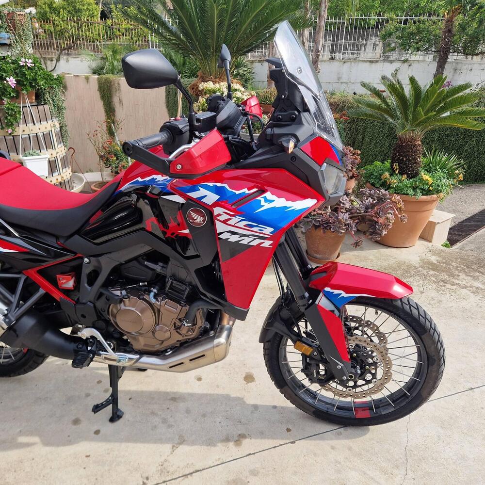 Honda Africa Twin CRF 1100L (2024 - 25) (7)