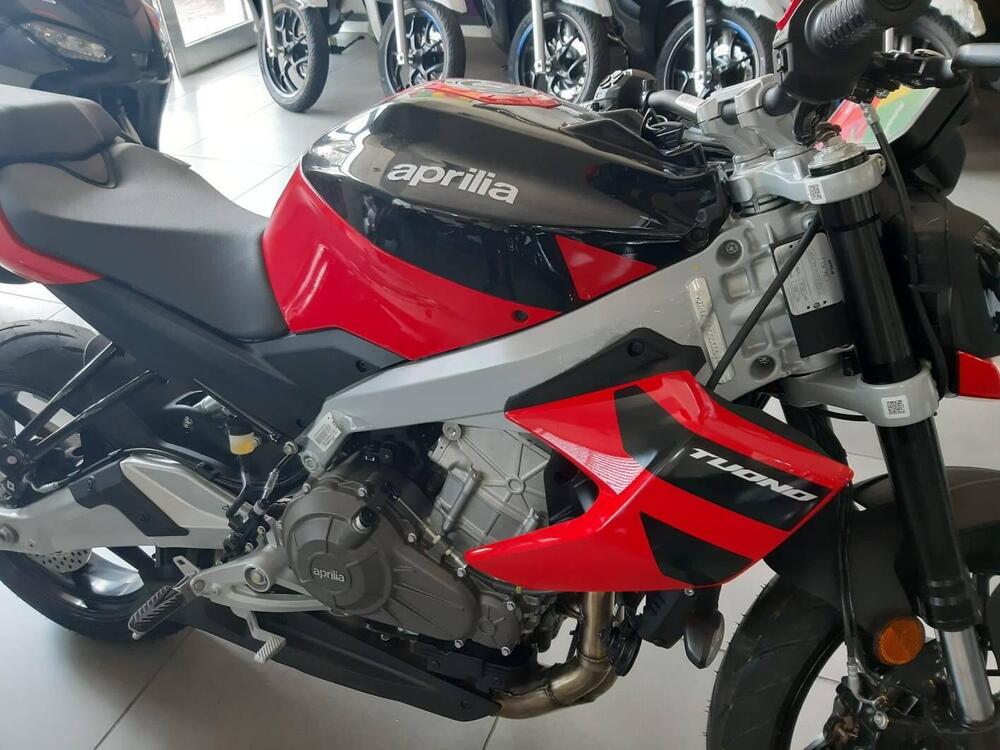 Aprilia Tuono 457 (2025 - 26) (4)