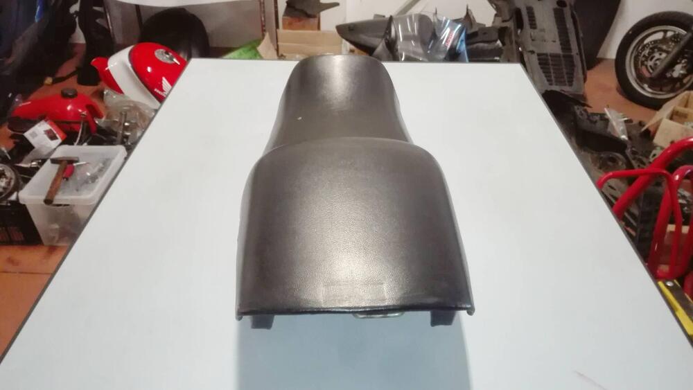 SELLA DUCATI MODELLI SS (2)