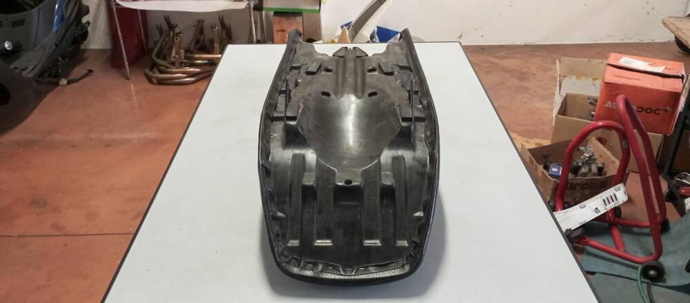 SELLA HONDA 500 CX TURBO (8)