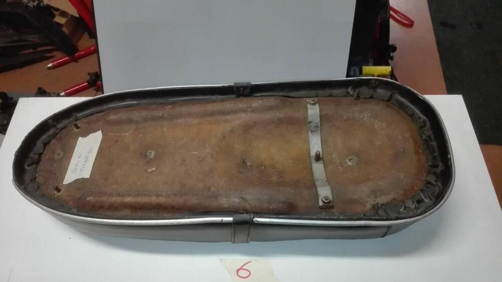 Sella Suzuki Titan 500 (5)