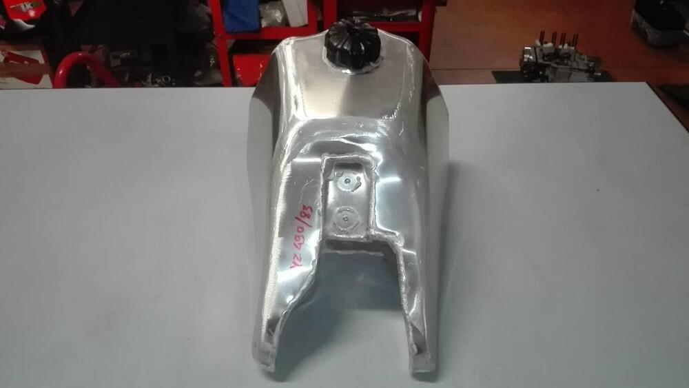 SERBATOIO ALLUMINIO YAMAHA YZ490 (2)