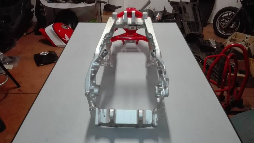 TELAIO APRILIA RXV 450-550 (2)