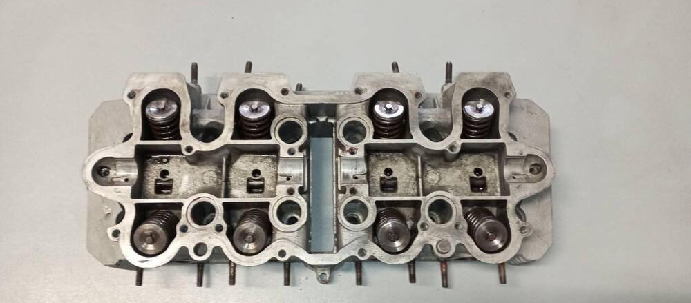 TESTA e VALVOLE BENELLI 500 (2)