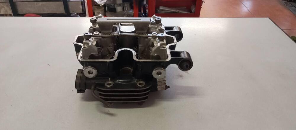 TESTA POSTERIORE HONDA VF750C RC07