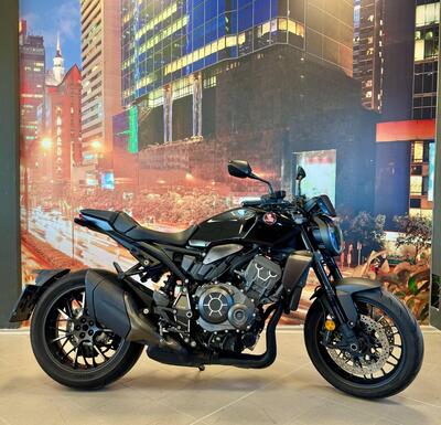 Honda CB 1000 R Black Edition (2021 - 25) usata