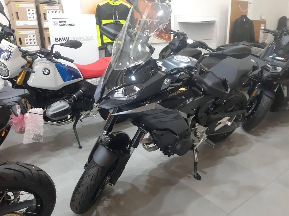 Bmw F 900 XR (2025) (4)