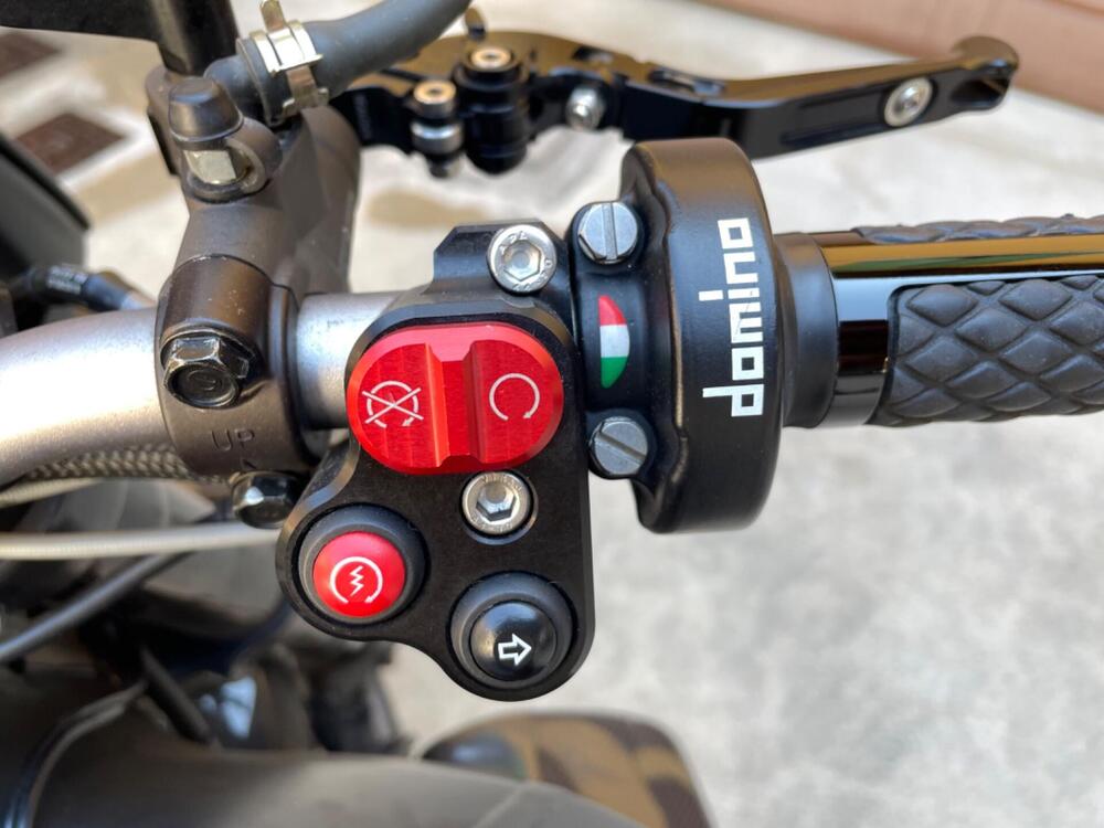 Buell Lightning CityX XB9 SX Total Black (2009 - 11) (4)