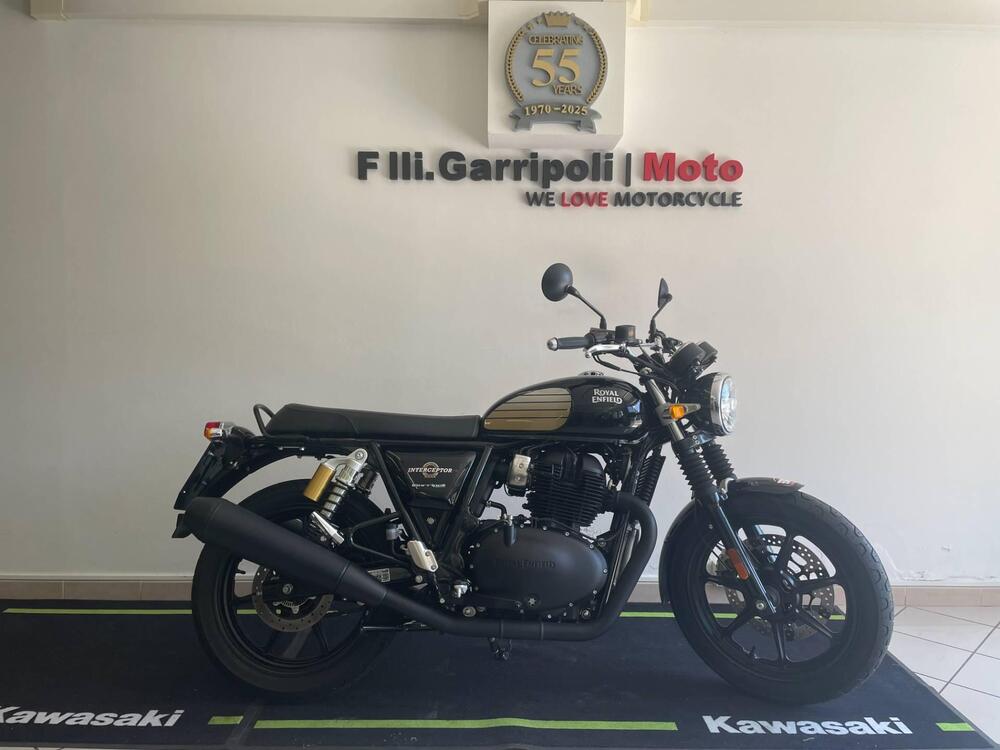 Royal Enfield Interceptor 650 (2021 - 26) (2)