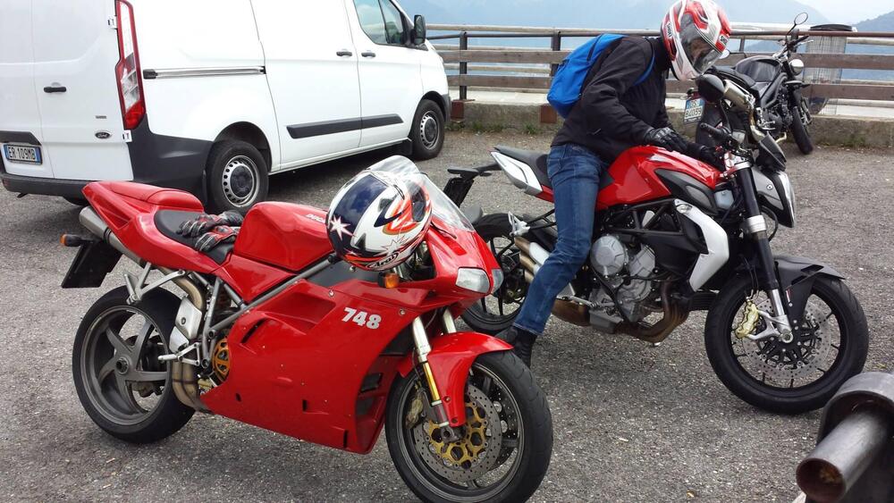 Ducati 748 S (1999 - 01) (3)