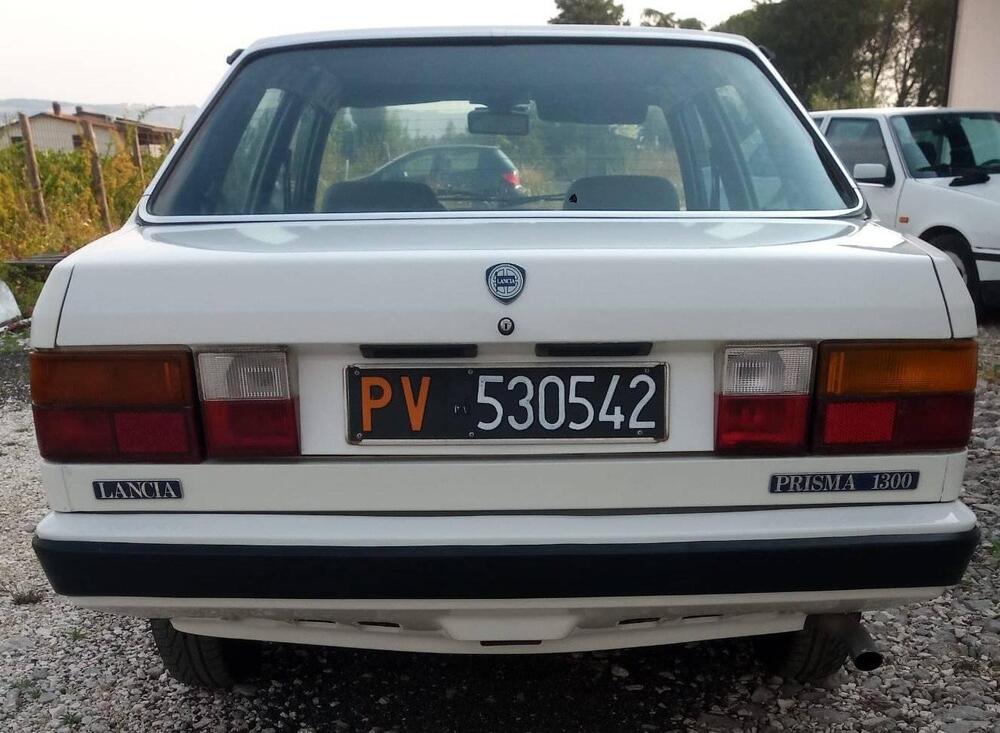Lancia PRISMA d'epoca a Avellino (2)