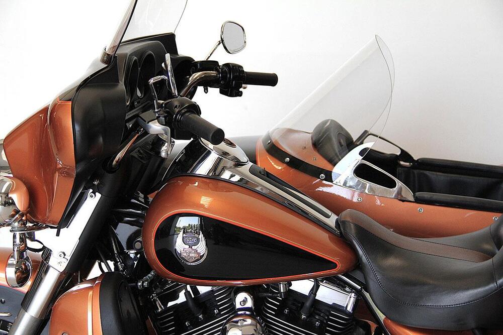 Harley-Davidson 1584 Electra Glide Ultra Classic (2008 - 13) - FLHTCU (2)