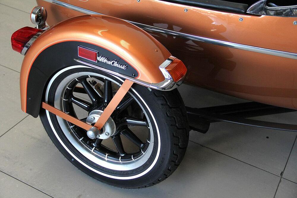 Harley-Davidson 1584 Electra Glide Ultra Classic (2008 - 13) - FLHTCU (7)