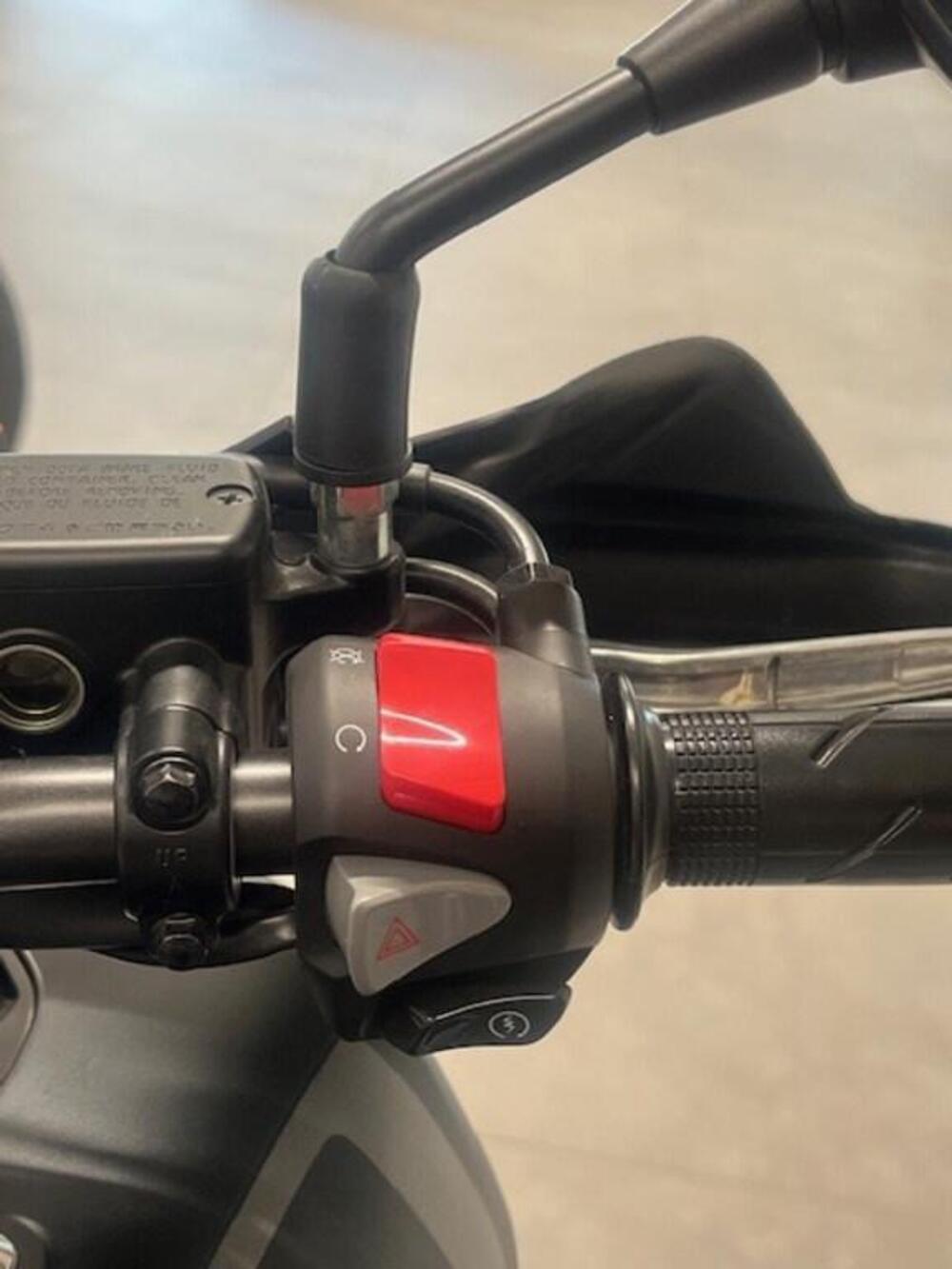 Honda CB 500 X (2022 - 23) (9)