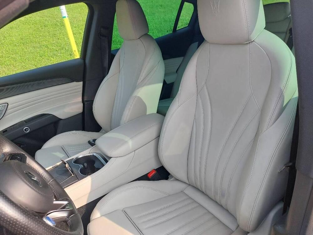 Maserati Grecale usata a Novara (10)