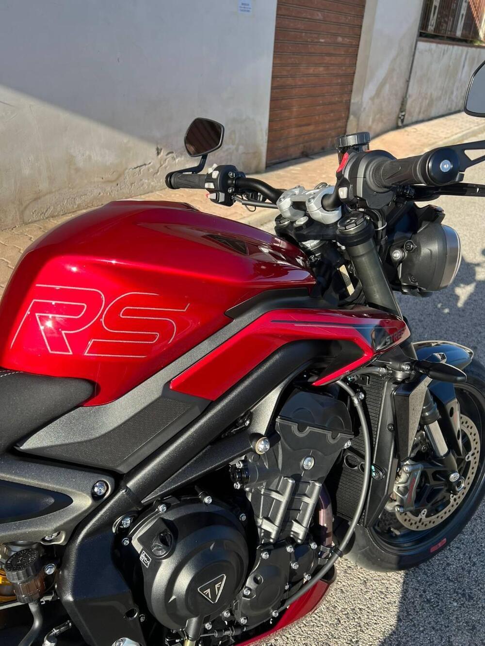 Triumph Street Triple 765 RS (2023 - 26) (8)