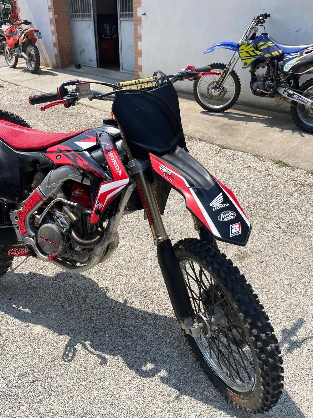 Honda CRF 250 RF (2016) (4)