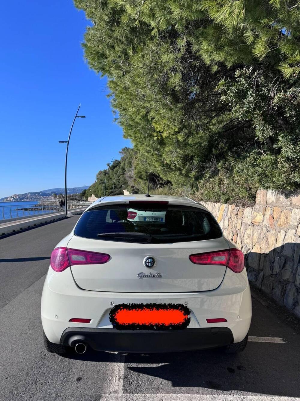 Alfa Romeo Giulietta usata a Imperia (2)