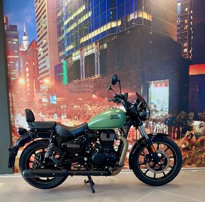 Royal Enfield Meteor 350 Fireball (2021 - 25) usata
